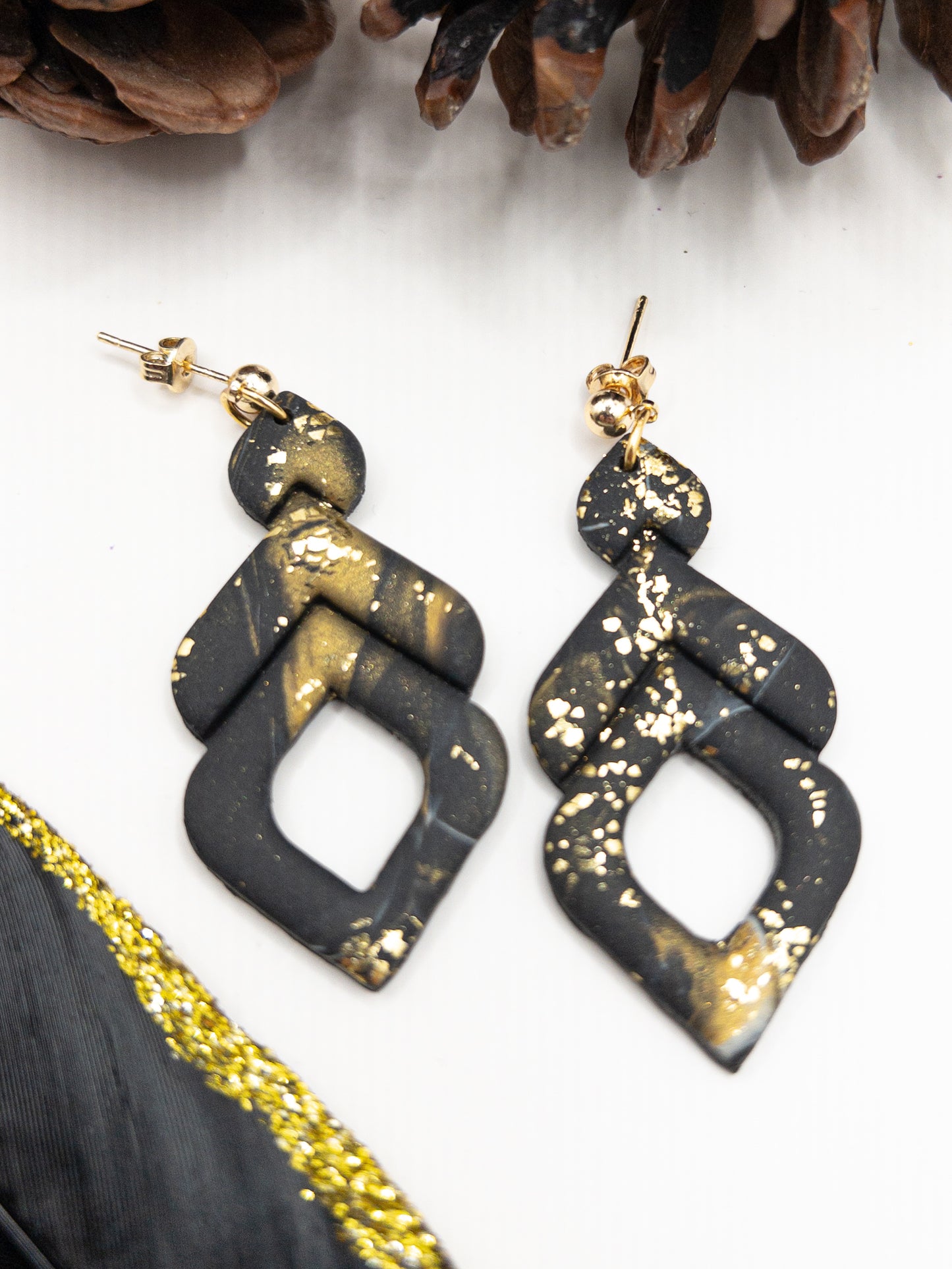 Oorbellen Romantic boho zwart chocobruin goud