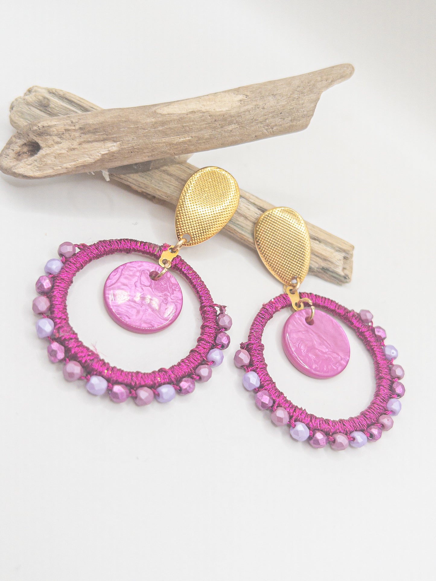 Statement oorbellen fuchsia goud