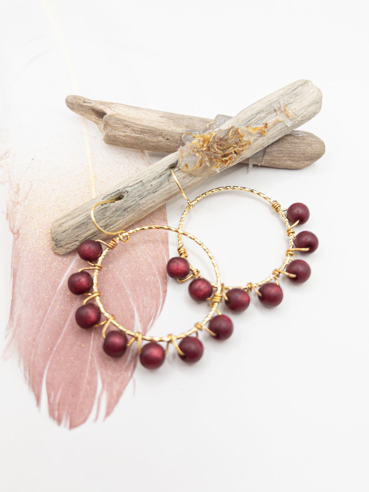 Creolen goud met burgundy