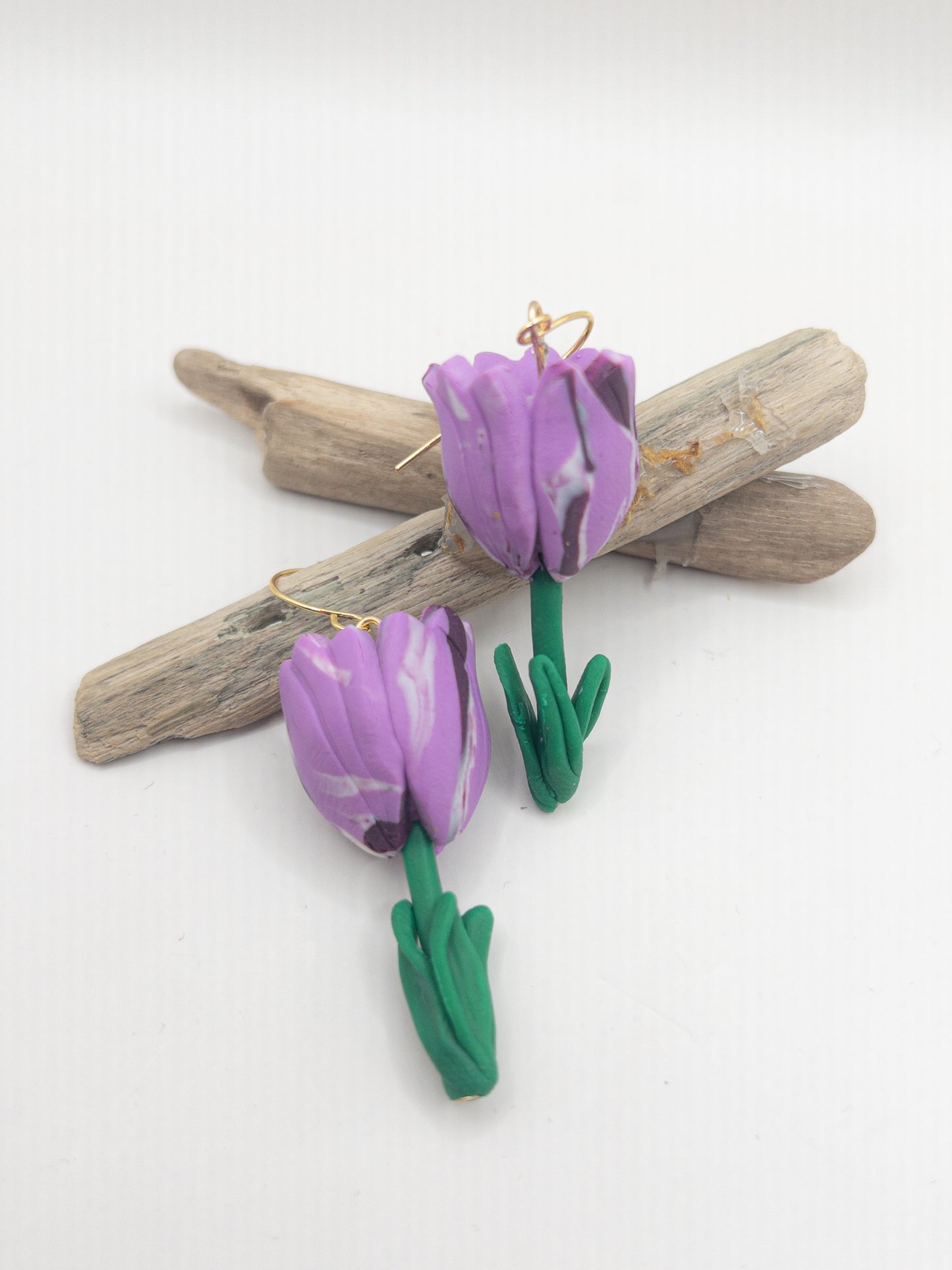 Tulpen oorbellen paars lila wit