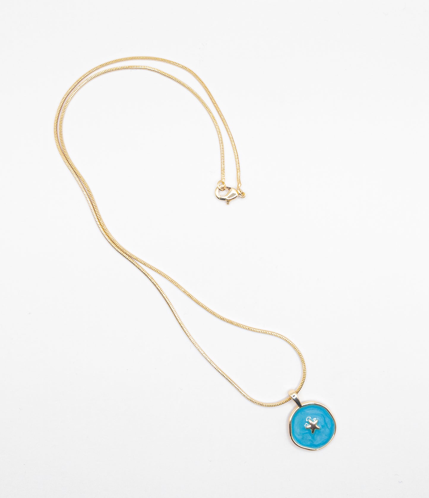 Ronde ketting goldplated met hanger blauw met ster