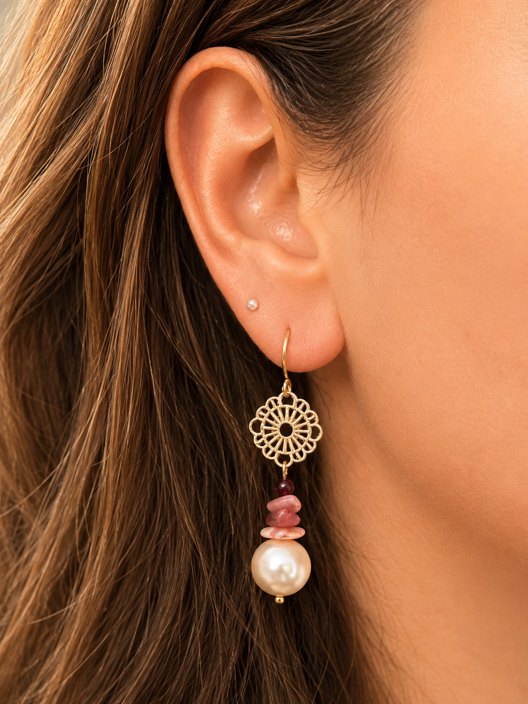 Oorbellen Mia parel roze paars goud