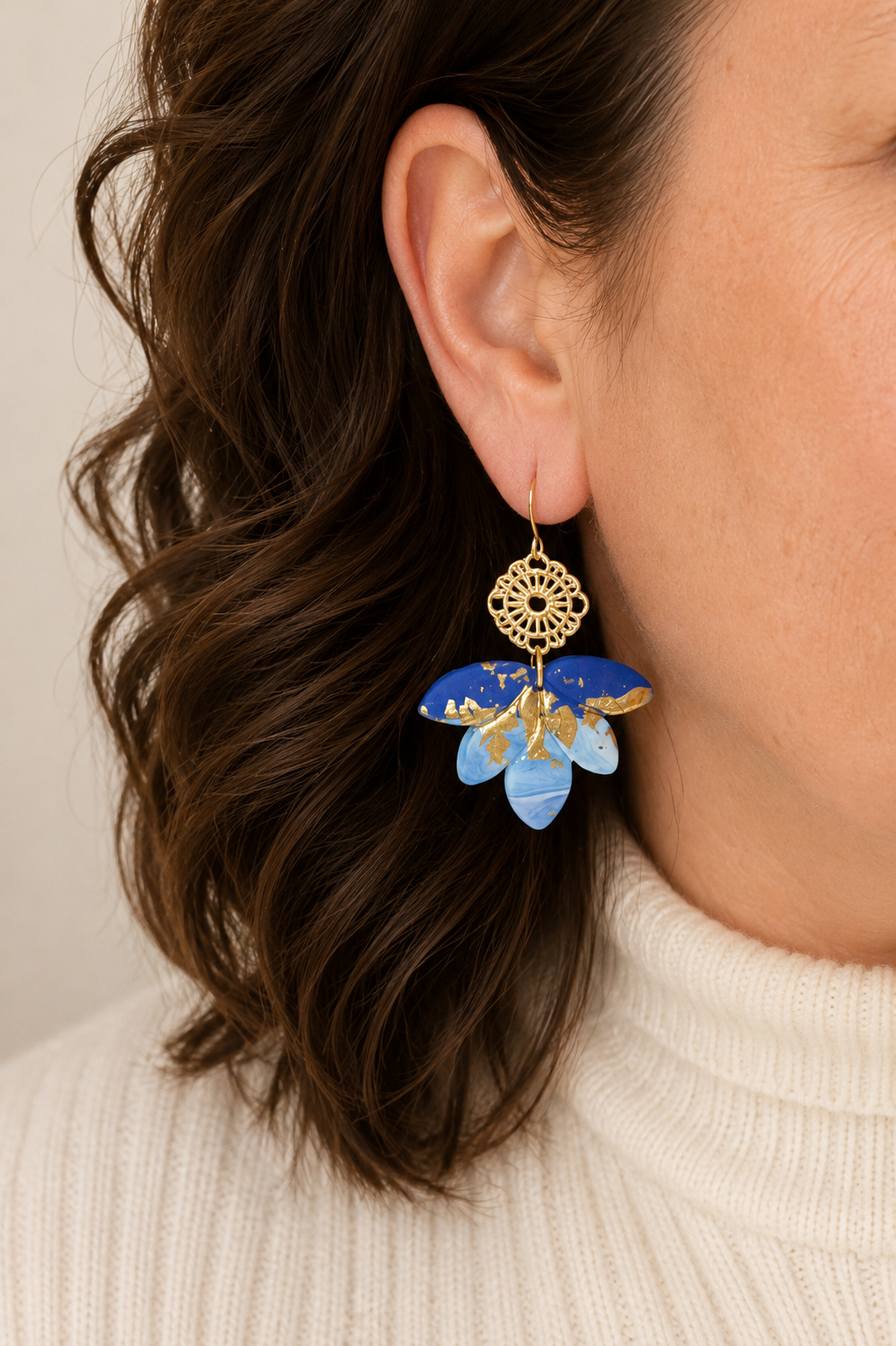 Oorbellen Thalia blauw goud boho