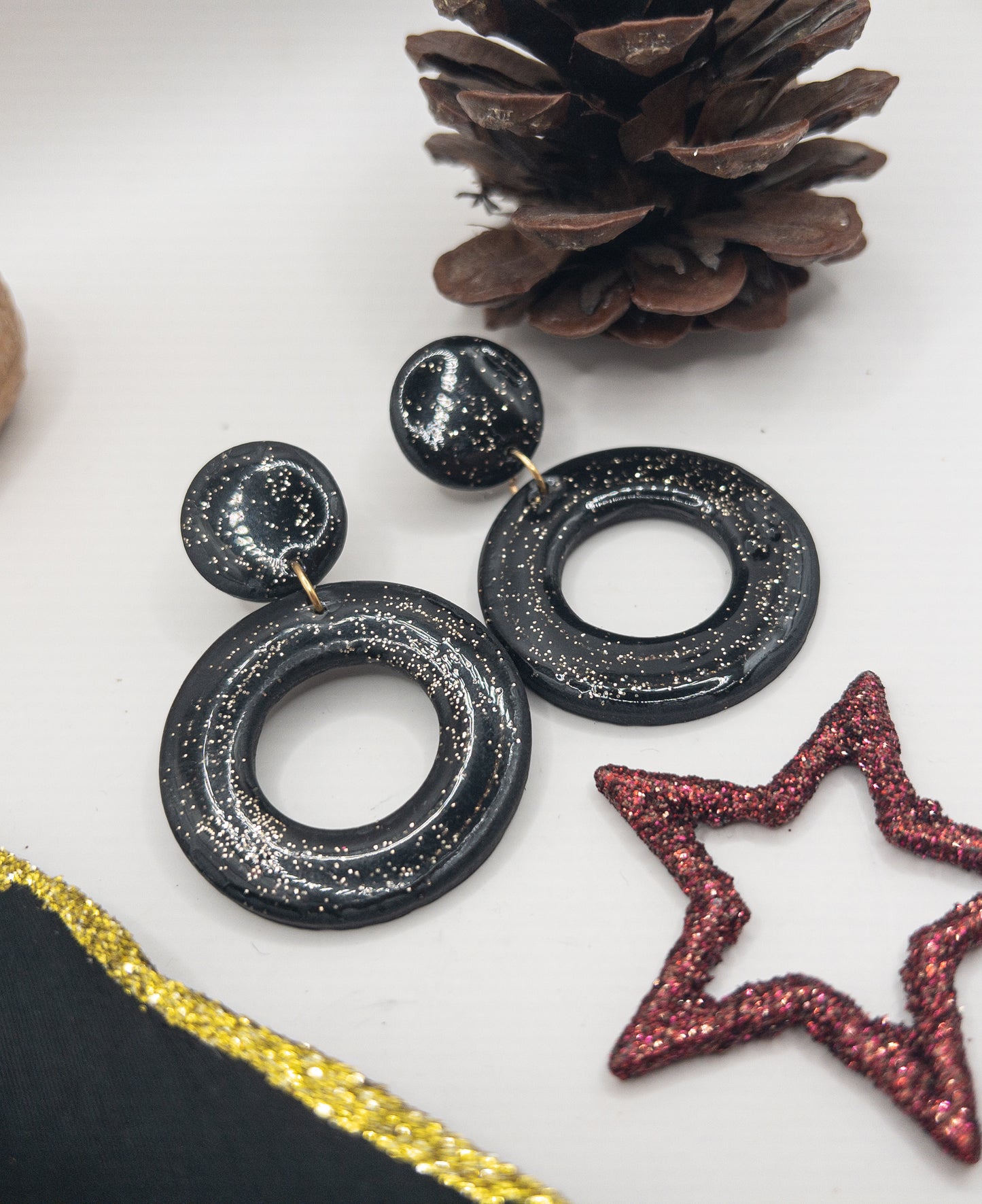 Oorbellen Lotty zwart glitter