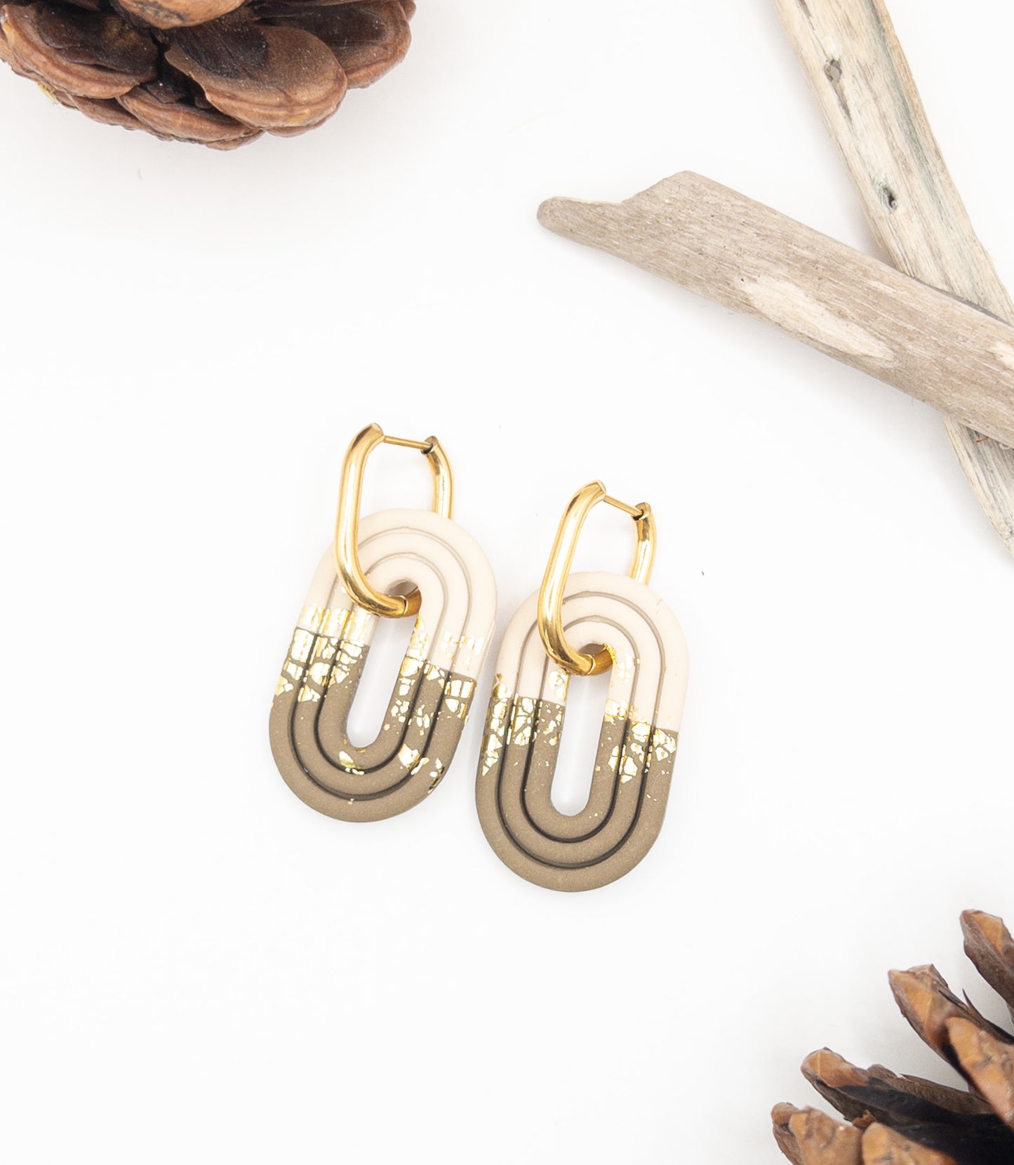 Creool hangers Ovaal beige goud groen
