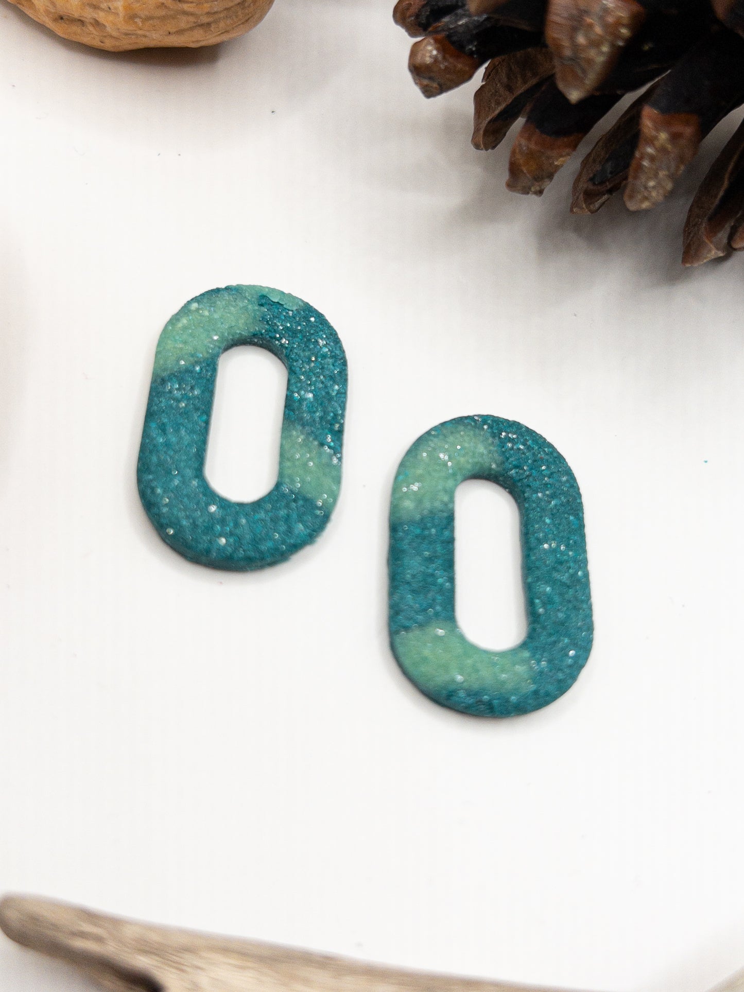 Creool hangers groentint met zilver