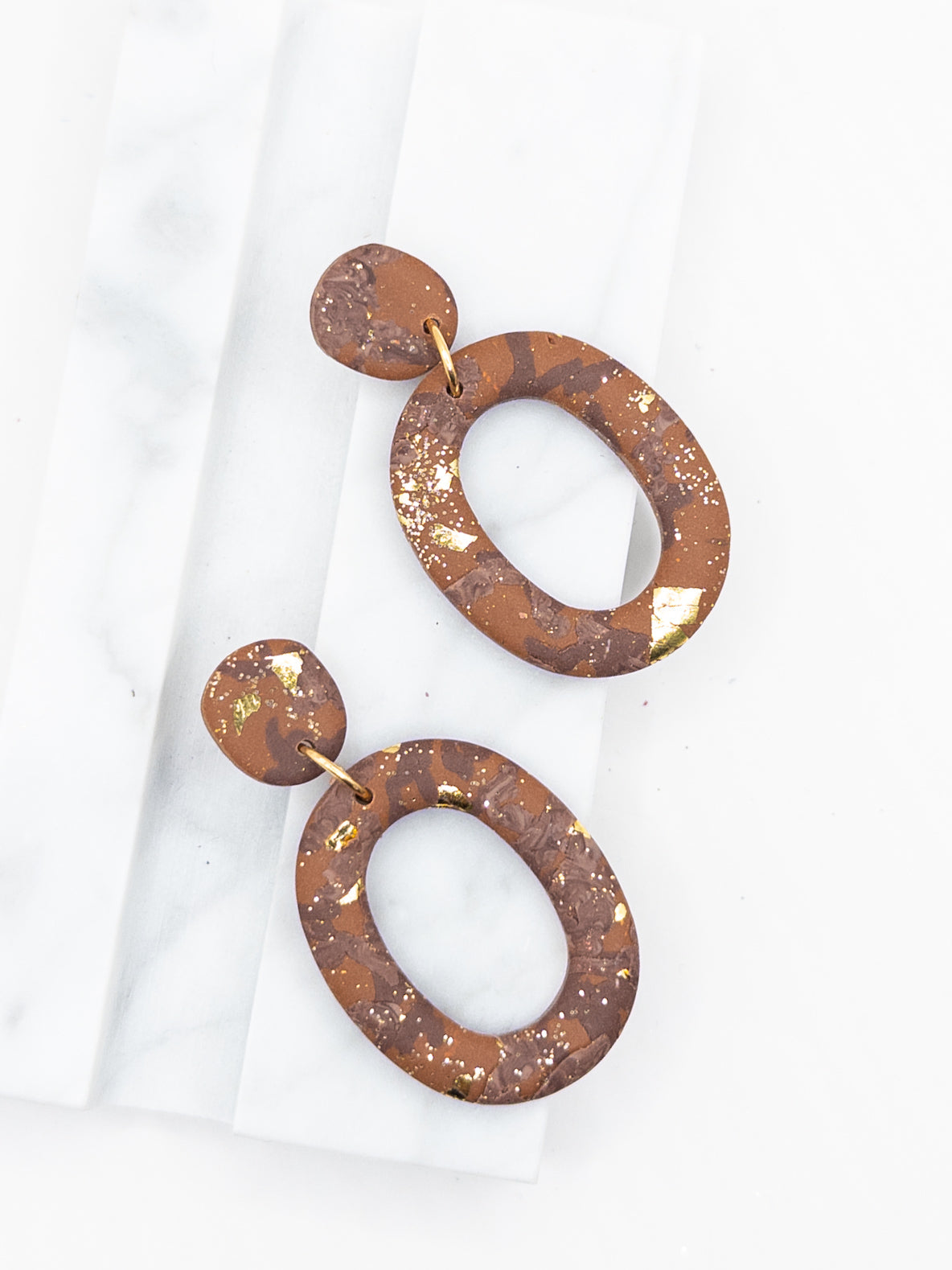 Oorbellen Oval bruin goud