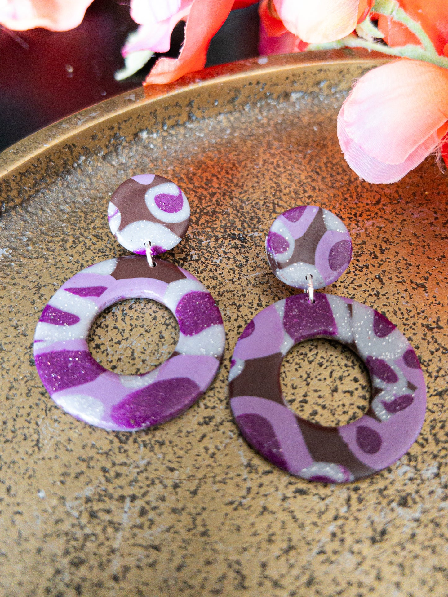Oorbellen Roxy lila paars zilver en choco