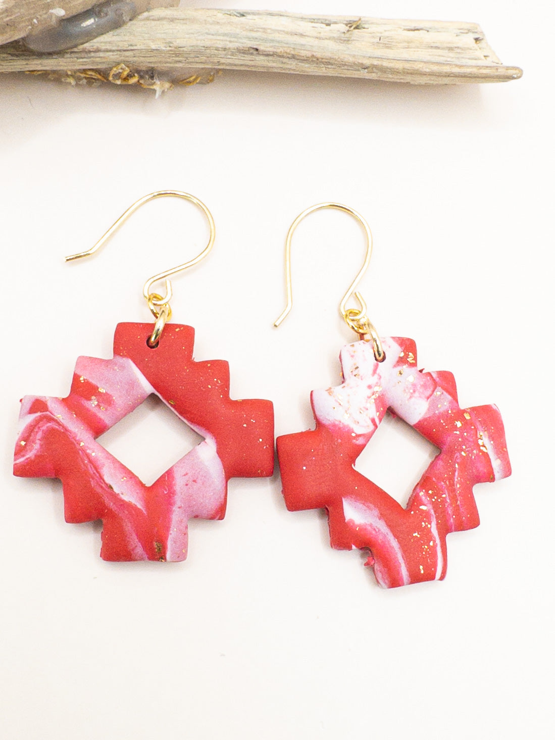 Oorbellen Zola goud rood wit
