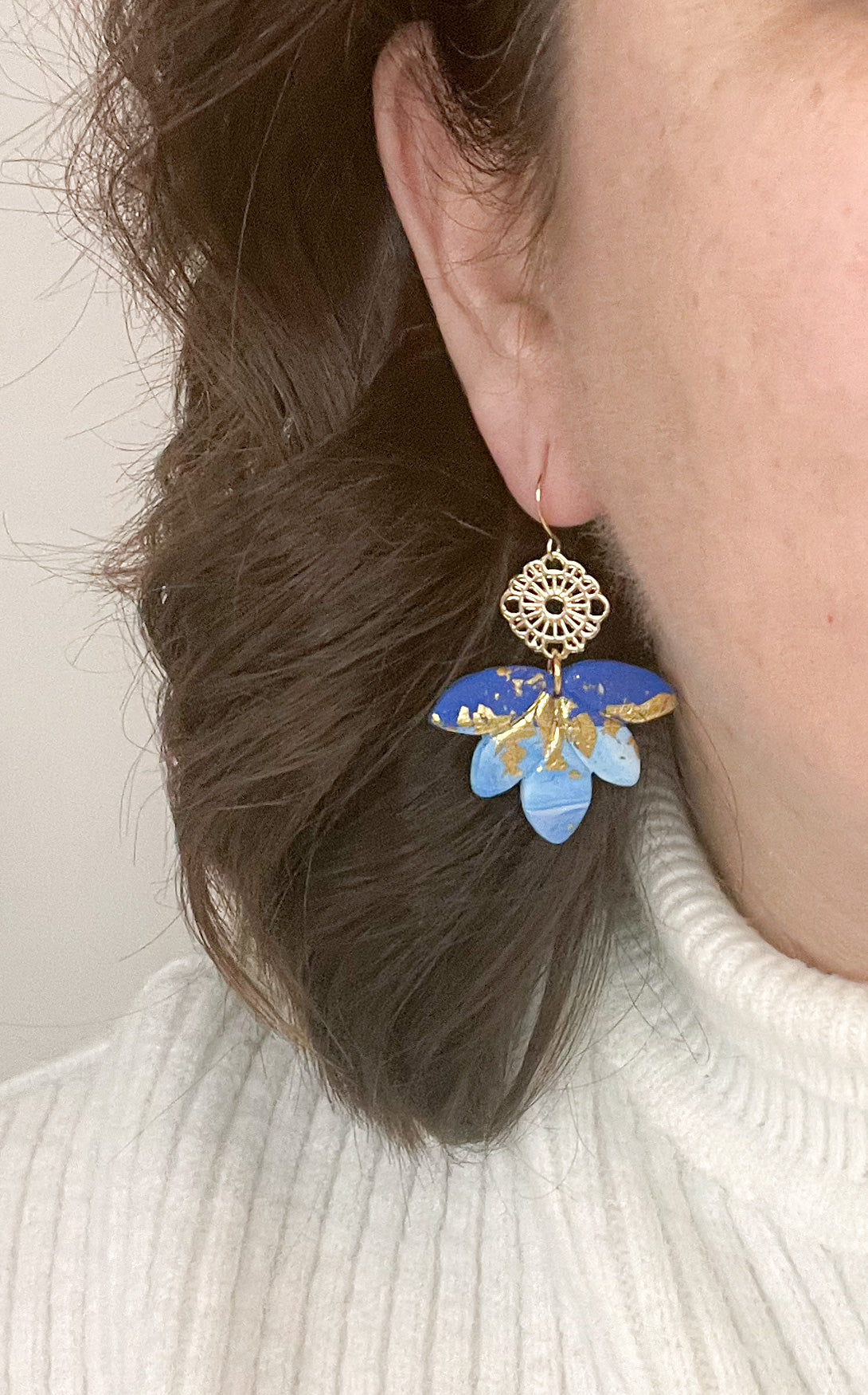 Oorbellen Thalia blauw goud boho
