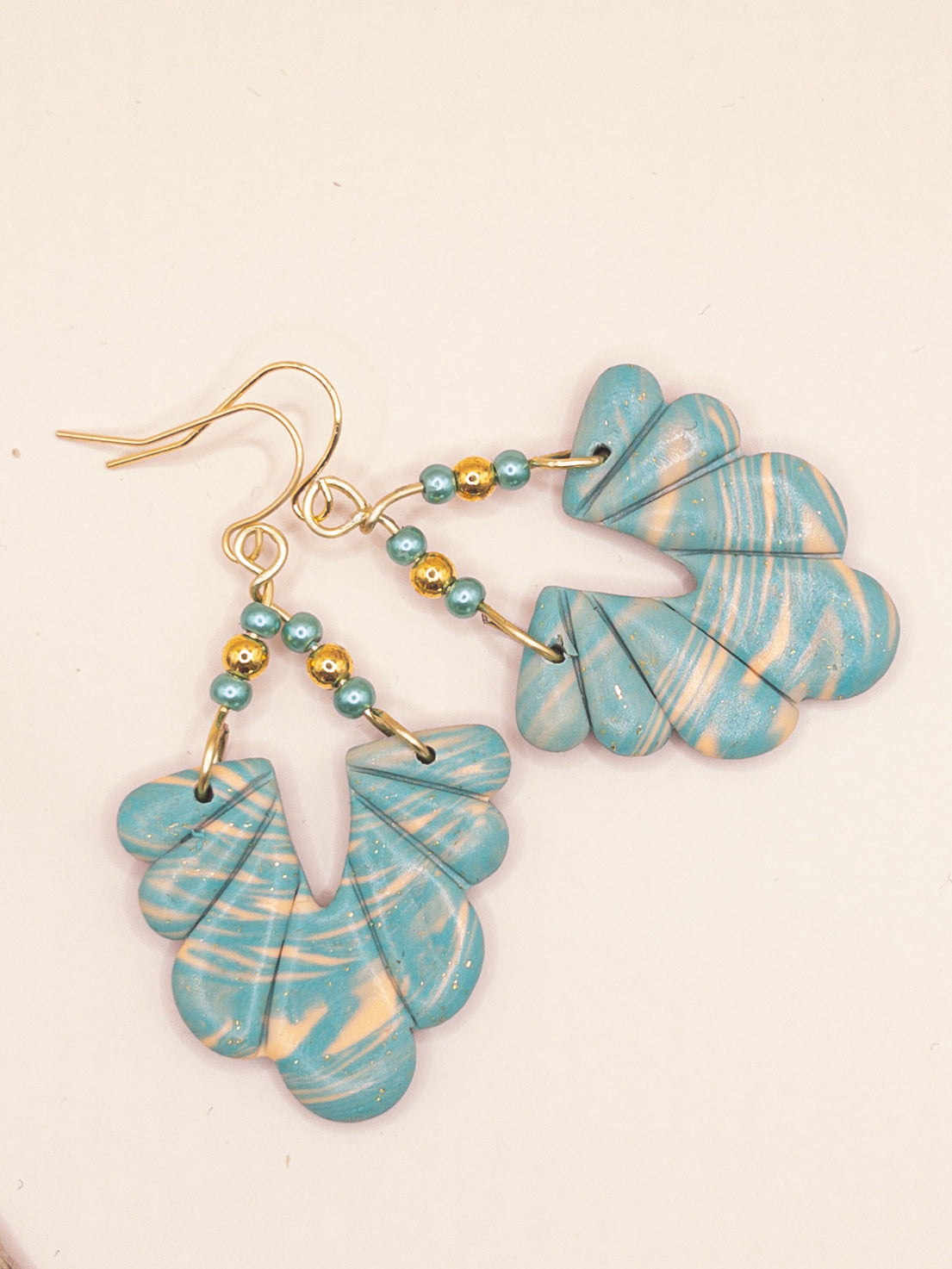 Oorbellen Lavina turquoise perzik goud
