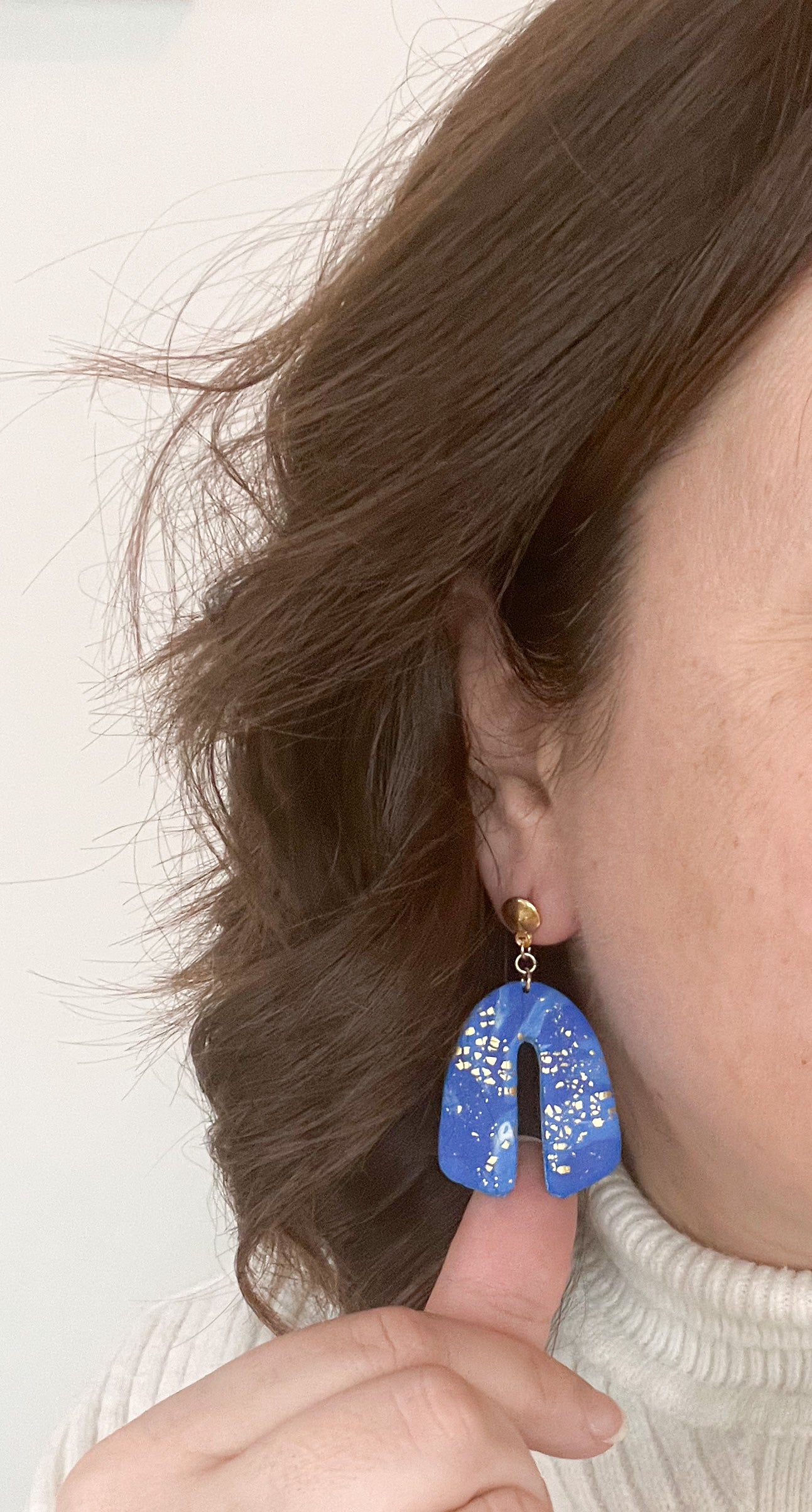 Oorbellen Hestia goud blauw