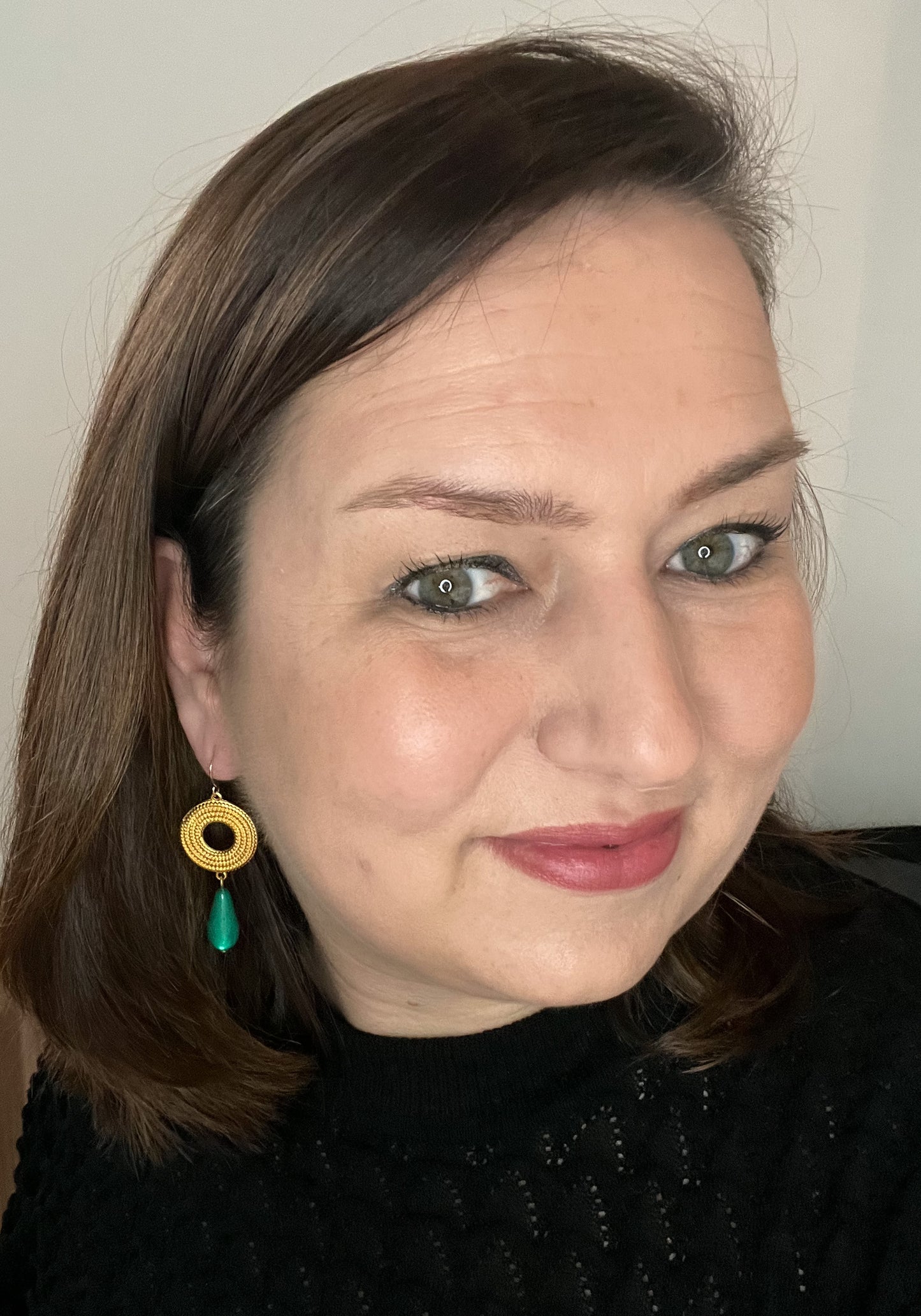 Oorbellen Leona goud groen statement