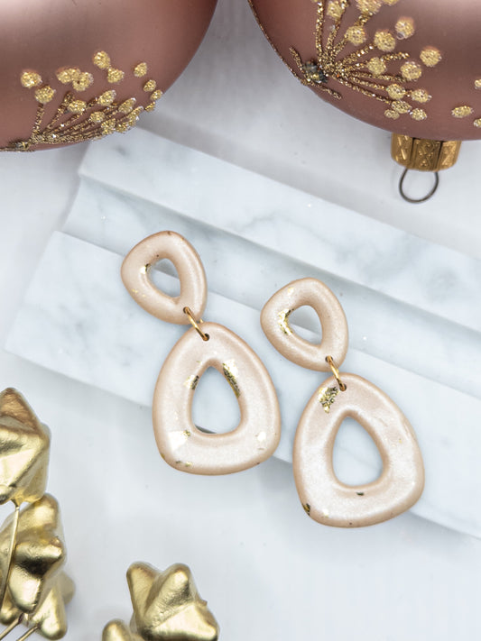 Oorbellen Triangle champagne goud