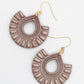 Oorbellen Boho taupe glans