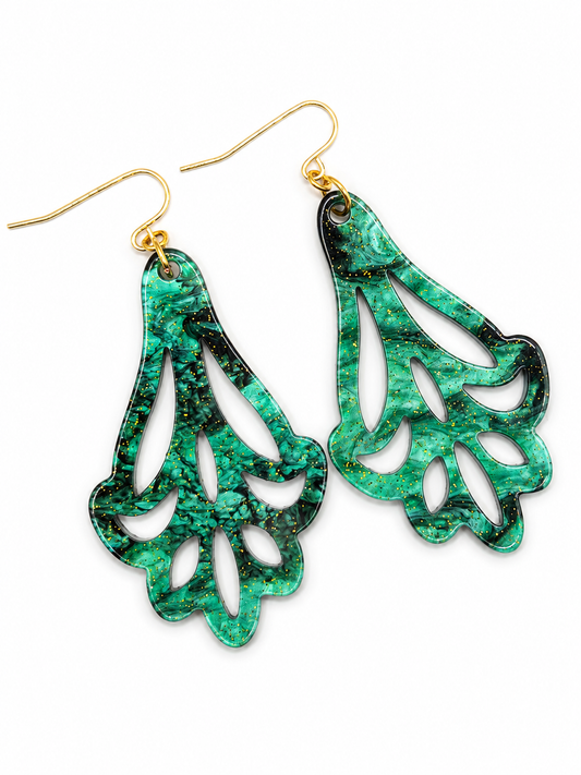 Model Shelby groene hangers met subtiele goud glitter