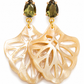 Model Nessrin glassteker met boho hanger