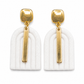 Oorstekers met prachtige wit parelmoer hanger wit en goud