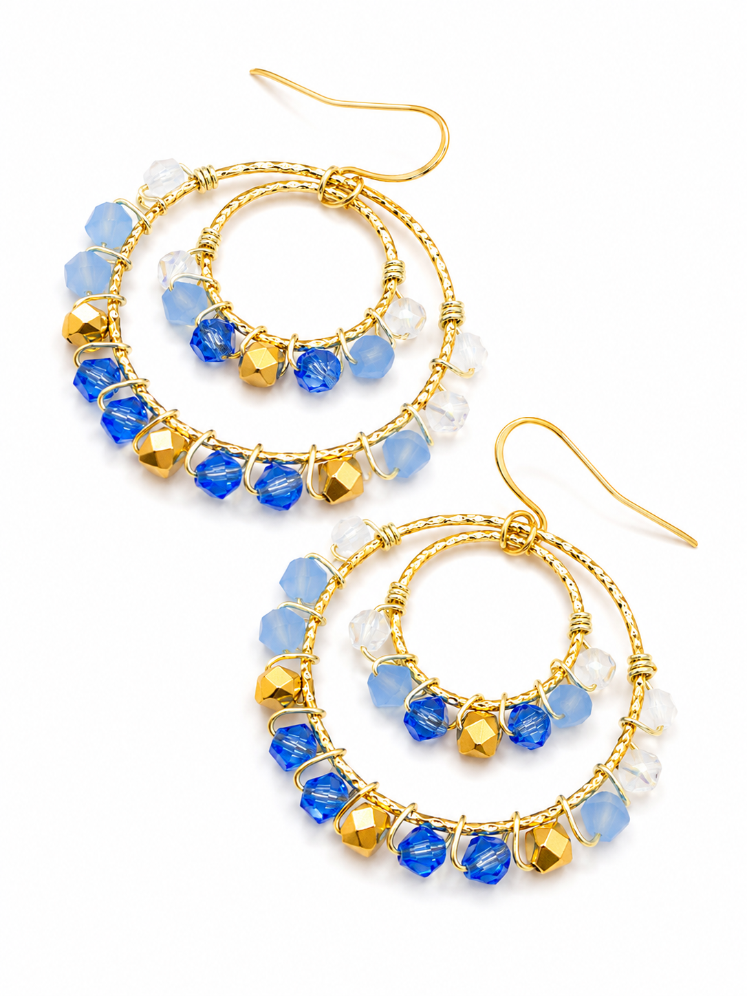 Boho oorbellen in blauw en goud