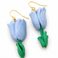 Tulpen oorbellen licht blauw goud