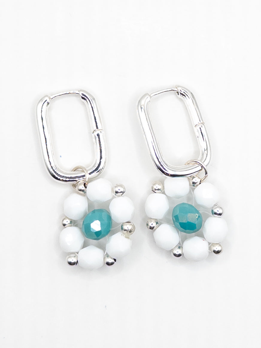 Bloemoorbellen zilver wit turquoise