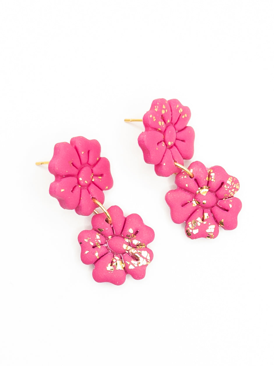 Roze bloemoorbellen met goud